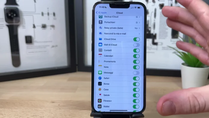 Gestire le app sincronizzate con iCloud: