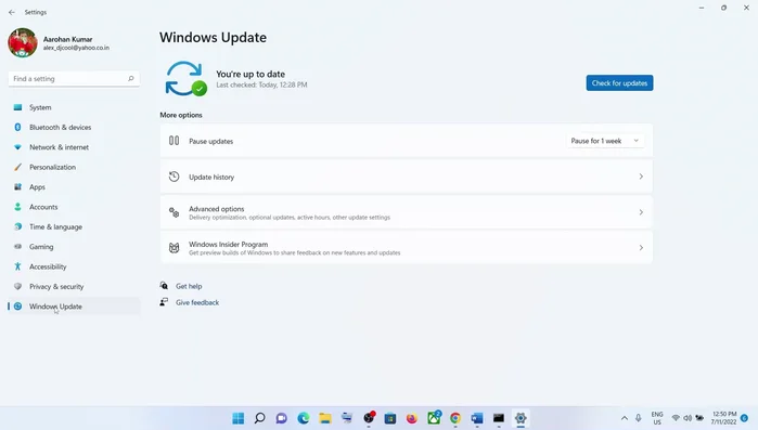 Aprire Impostazioni, poi Windows Update (o Aggiorna e sicurezza), quindi Ripristino. Selezionare "Ripristina questo PC", scegliendo tra "Mantieni i miei file" o "Rimuovi tutto", e seguire le istruzioni.