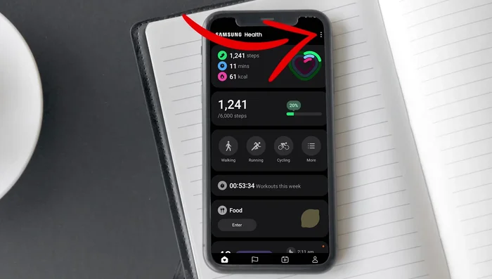 Tocca 'Servizi' nella scheda 'App e servizi connessi'.