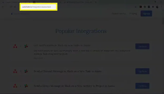Collega i tuoi account Slack e Asana inserendo le credenziali.
