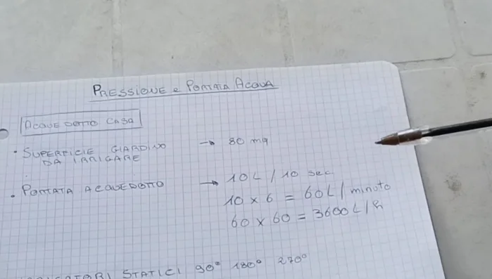 Verifica della portata dell'impianto: verificare se la portata d'acqua disponibile (acquedotto o pompa) è sufficiente per soddisfare le esigenze dell'impianto. Misurare la portata del rubinetto o della pompa in litri al minuto.