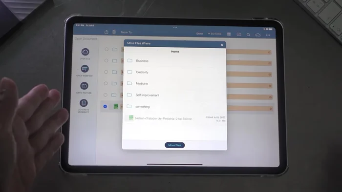Premere 'Fatto' per confermare lo spostamento.