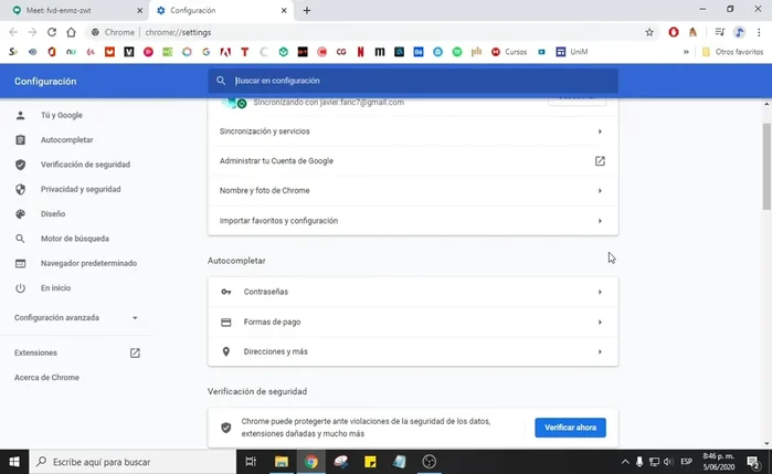 Accedi alle 'Impostazioni del sito'.